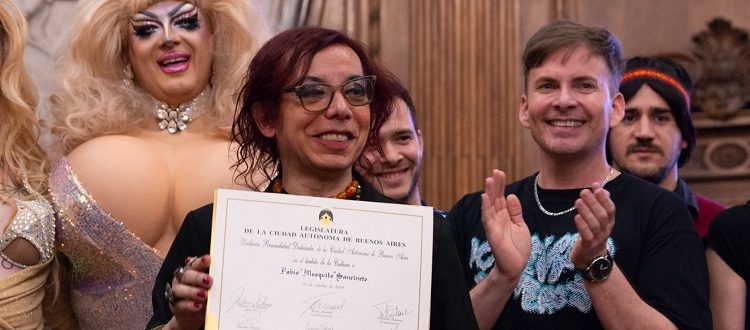 Los diputados de la Ciudad distinguieron la obra teatral “Me gusta de Oro” y conmemoraron el 25° aniversario del fallecimiento del pianista y compositor Carlos Guastavino.