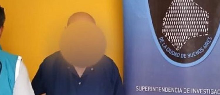 La Policía de la Ciudad detuvo a falso médico condenado que seguía atendiendo en prisión domiciliaria