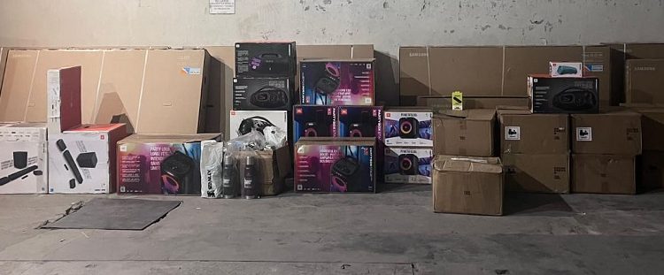 Policía de la Ciudad recuperó drones, teléfonos y computadoras robadas que se ofrecían por Marketplace