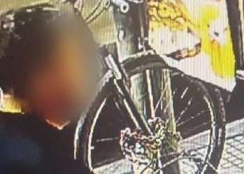 La Policía de la Ciudad detuvo en Villa Crespo a un hombre que hirió con un arma blanca a una persona a la salida del subte