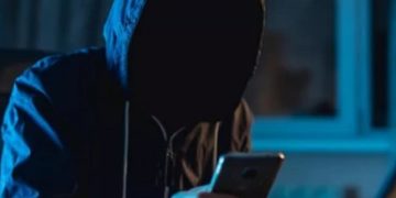 La estafa que empieza con un «Me gusta»: así funciona el fraude que engancha a miles de jóvenes