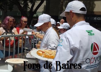 Se festejó el día internacional de la pizza frente al obelisco porteño