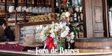Reabrió el Bar Plaza Dorrego en San Telmo, un sitio bien porteño y de interés cultural