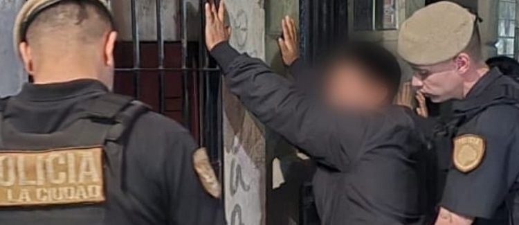 Operativo de saturación en Balvanera: seis detenidos con droga, y armas blancas secuestradas