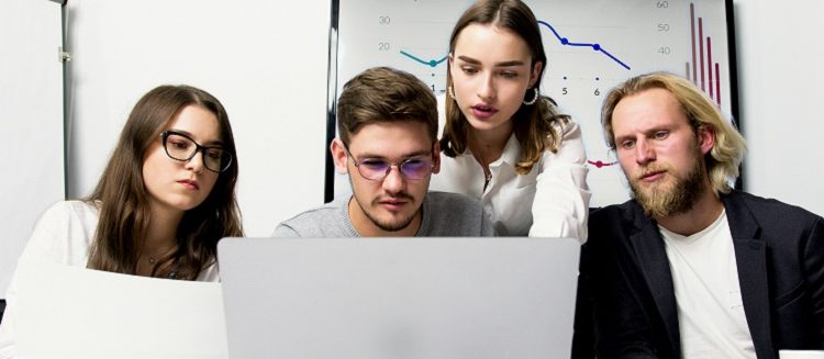 Los salarios pretendidos ‘realistas’ de los argentinos