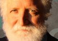 La leyenda del folk canadiense Ken Whiteley lanza su álbum número 37 titulado ‘Keep Going’
