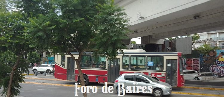 Rige el paro de colectivos dispuesto por la UTA