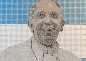 El Subte inauguró un mural en homenaje al Papa Francisco