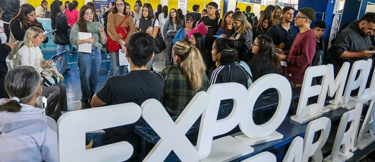 Llega la edición juventud de Expo Empleo Barrial, con más de 600 ofertas laborales