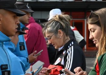 Operativos de la Ciudad en el fútbol: 370 actas, 53 trapitos demorados, 34 derechos de admisión y un micro remitido