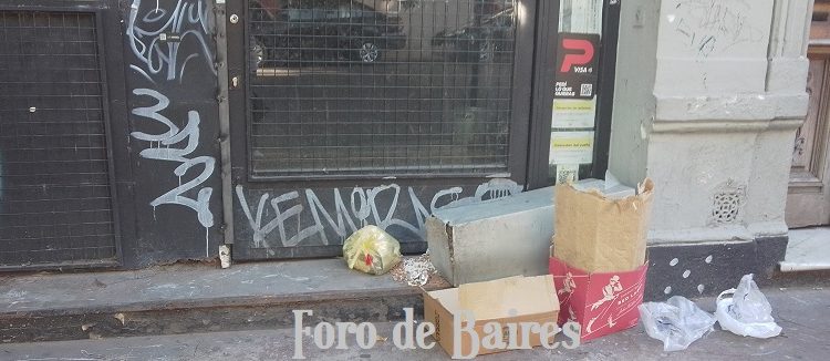 En Palermo, muchos locales son clausurados por falta de higiene o por mal control con la basura