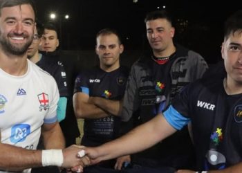 Recibieron al equipo de rugby de la Policía de Inglaterra en un encuentro deportivo e institucional