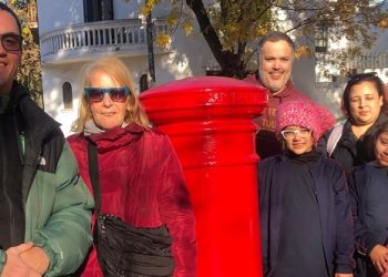 La Ciudad recupera buzones rojos, memoria urbana de los barrios y los porteños