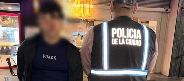 Mediante una compra controlada, la Policía de la Ciudad detuvo a un “empleado infiel” que robó un equipo médico de alta complejidad en el Hospital de Clínicas