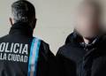 Un ladrón con cuatro pedidos de captura, dos de ellos por robo a mano armada, fue detenido por la Policía de la Ciudad