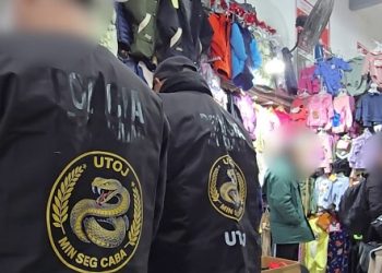 La Policía de la Ciudad secuestró en Once más de 13 mil prendas y calzado de contrabando valuados en más de 120 millones de pesos