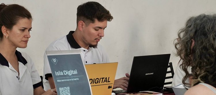 «Más servicios en tu barrio» atenderá a partir de julio en clubes y otros espacios cerrados, durante esta semana