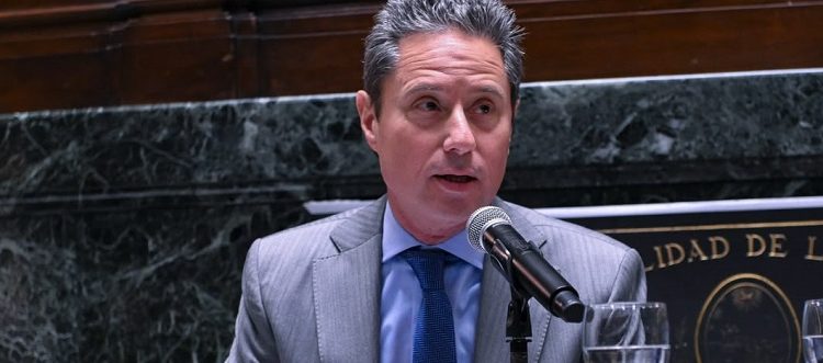 Gabriel Sánchez Zinny expuso los avances del Plan General de Gobierno ante la Legislatura y respondió preguntas a los legisladores