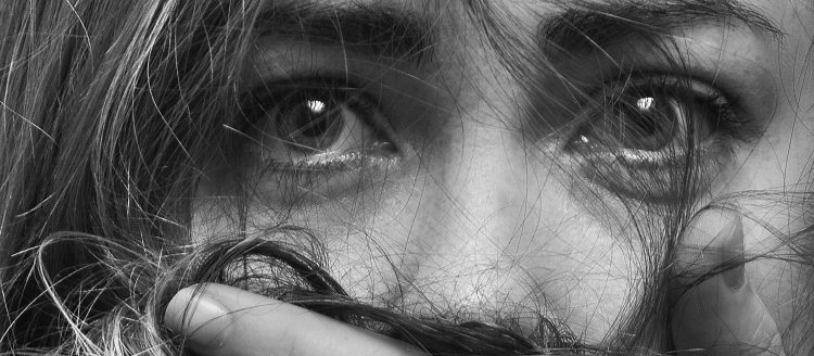 El chantaje emocional también puede ser una forma de violencia de género