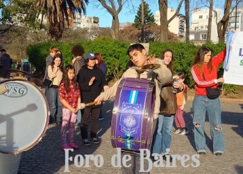 Los vecinos de Palermo vigilan la Plaza «Inmigrantes de Armenia» y no bajan la guardia mientras pasan los días