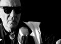 Entrevista a Flavio Casanova, cantante y compositor quien hoy presenta su nuevo material y novedades musicales