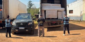 Golpe a banda internacional de contrabando: la Policía de la Ciudad incautó mercadería por $1.500 millones en el Conurbano y Misiones
