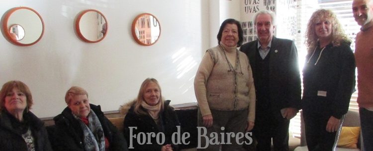 Se llevó a cabo un encuentro en el Bar Overo de Palermo acerca de la generación 50 y otros asuntos vinculados a la política actual