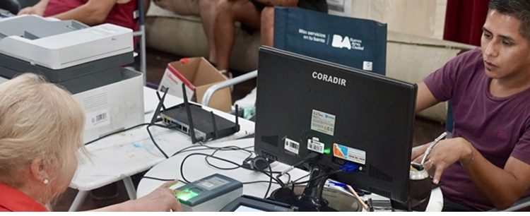 «Más servicios en tu barrio» incluye esta semana atención a mayores en Caballito y otras comunas