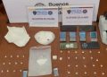 Narco-kiosco en Balvanera: La Policía de la Ciudad detuvo a una pareja e incautó 1.300 dosis de cocaína tras dos allanamientos