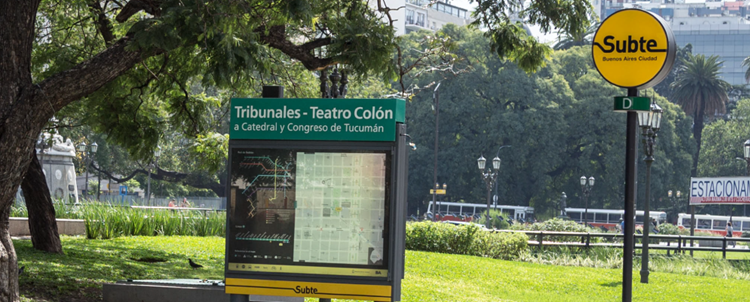 Reabriò la estación Tribunales tras las obras de renovación integral